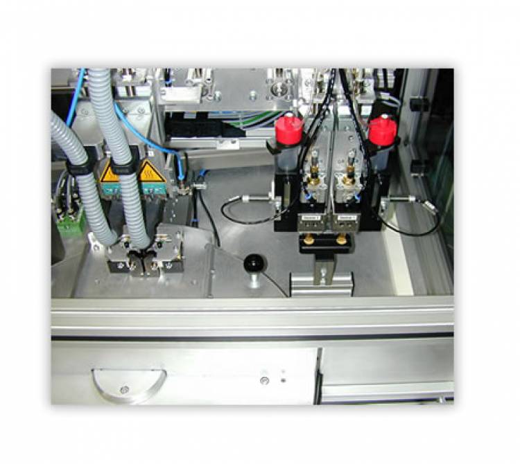 Double Hot Bar Soldering System with rotary table